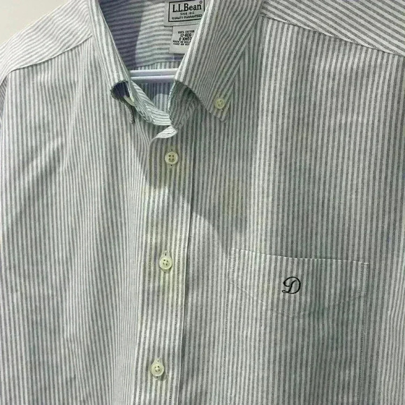 NWT L.L Bean men’s pinstripe shortsleeved  shirt wrinkle resistant size 17 reg - Picture 3 of 7